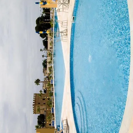 Torre Xiare מלון 4*